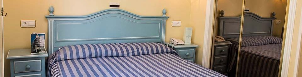 Hotel Villa De Laredo Фуенхірола Екстер'єр фото