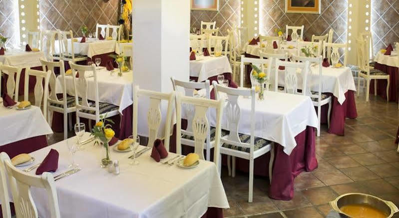 Hotel Villa De Laredo Фуенхірола Екстер'єр фото